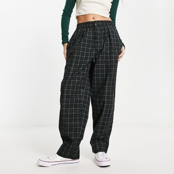 Madewell Women's Cord Tapered Pants in Hampton Plaid Green - Picture 1 of 9